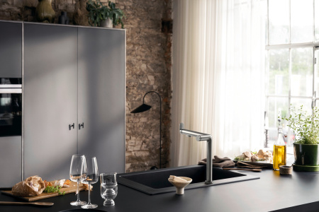 Смеситель для кухни с подключением к фильтру Hansgrohe Aqittura M91 FilterSystem 76804800 нержавеющая сталь