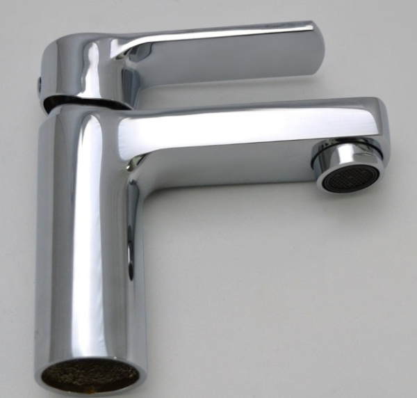 Смеситель для раковины Lemark Plus Grace (LM1506C)