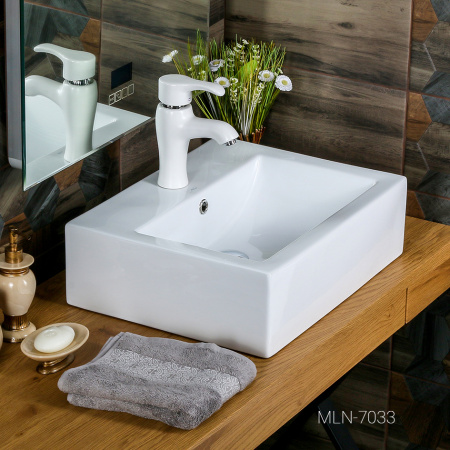 Раковина подвесная (52х41) Melana 7033-805