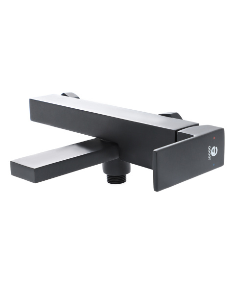 Смеситель для ванны однорычажный Agger Great A2810044 черный