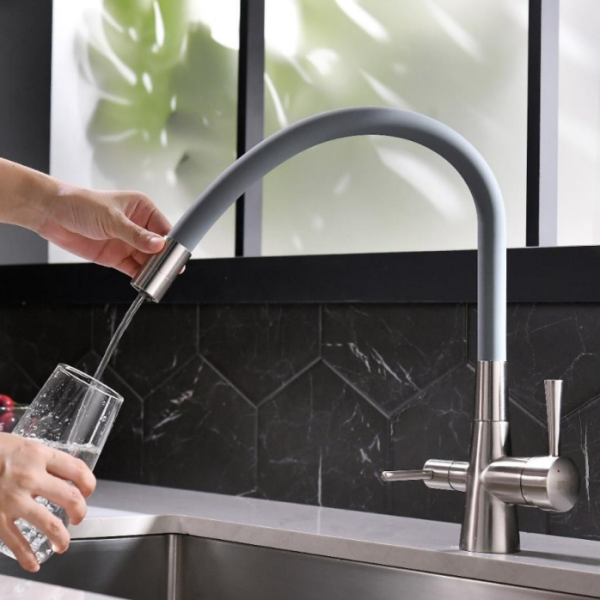 Смеситель для кухни Lemark Comfort с подключением к фильтру с питьевой водой (LM3075BN)