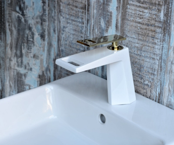 Смеситель для раковины Bronze de Luxe Quadro A919W