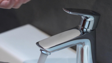 Смеситель для раковины с гигиеническим душем Hansgrohe Talis E 71729000