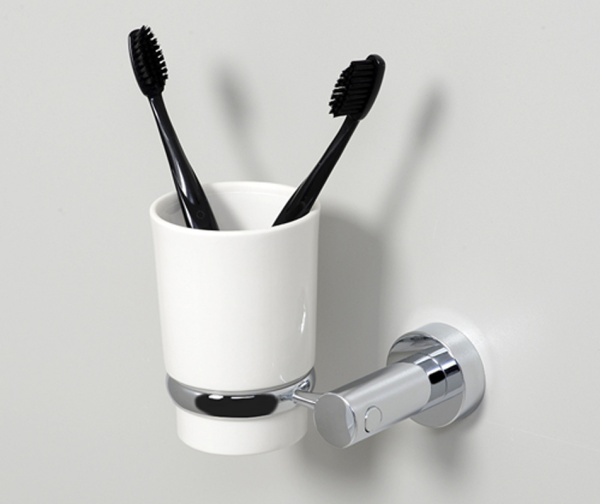 Стакан для щеток с держателем WasserKRAFT K-28228