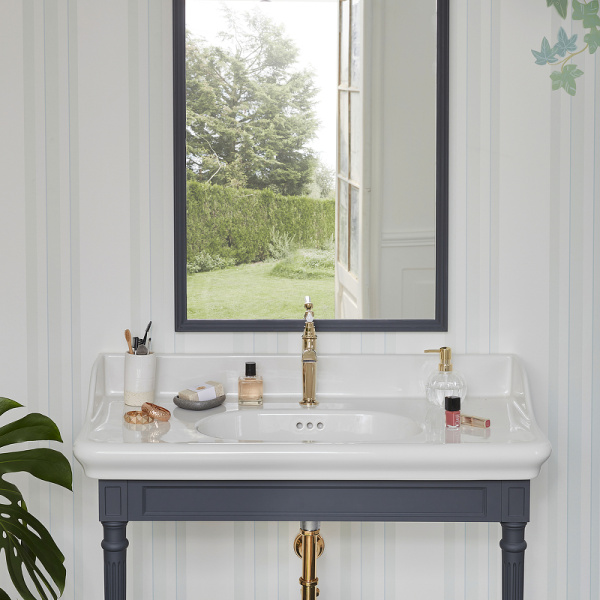 Смеситель для раковины Jacob Delafon Cleo 1889 E24307-BGG