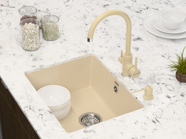 Смеситель для кухни с подключением к фильтру  Paulmark Essen Es213211-428