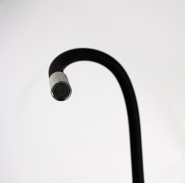 Смеситель для кухни ESKO Snake K44 B