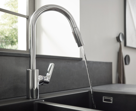 Смеситель для кухни с выдвижным изливом Hansgrohe Focus M41 31815000 хром