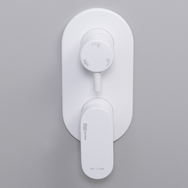 Смеситель для ванны  WasserKRAFT Mindel 8571 Смеситель для ванны  WasserKRAFT Mindel 8571