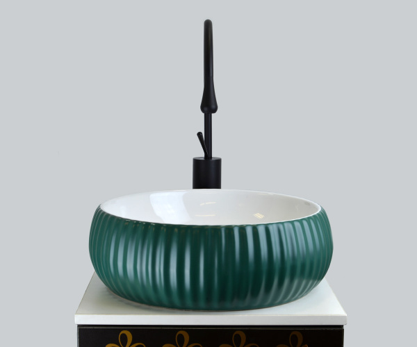 Смеситель для раковины Bronze de Luxe Scandi высокий черный 9015B Смеситель для раковины Bronze de Luxe Scandi высокий черный 9015B