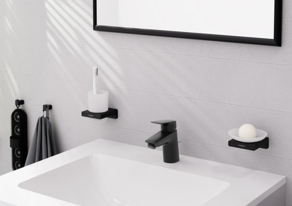 Смеситель для раковины без донного клапана Hansgrohe Logis CoolStart 71073670 черный матовый