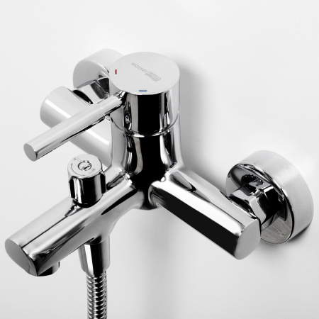 Смеситель для ванны  WasserKRAFT Main 4101