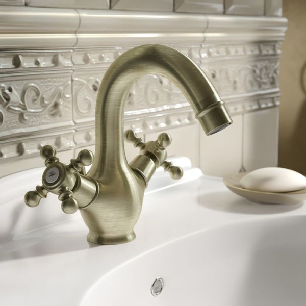 Смеситель для раковины IDDIS Sam (SAMBR00i01)