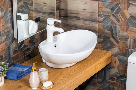 Раковина накладная (66х44) Melana A005-805