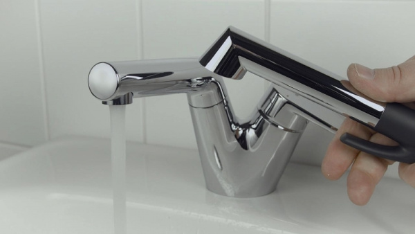 Oras Signa смеситель для умывальника 2208F