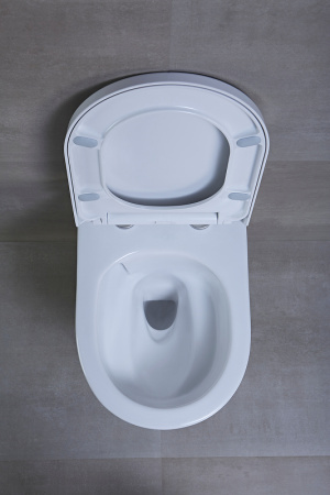 Подвесной безободковый унитаз с сиденьем микролифт beWash Bogen 88393201