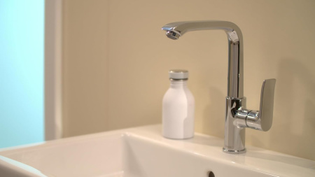 Смеситель для раковины клапаном Push-Open Hansgrohe Metris 31187000 хром