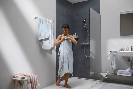 Термостат для душа с душевым гарнитуром Hansgrohe Pulsify Select S 105 3jet Relaxation EcoSmart 24262670 черный матовый