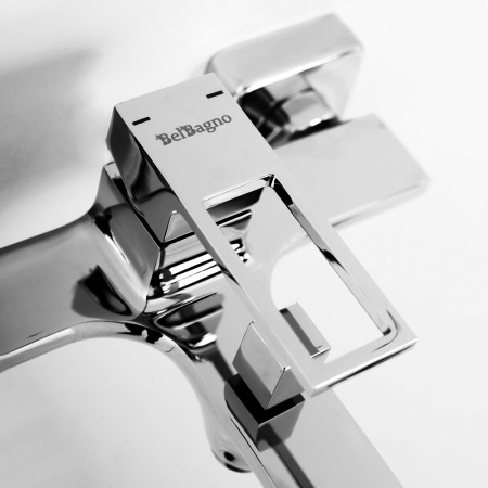 Смеситель для ванны  BelBagno LUCE LUC-VAS-CRM