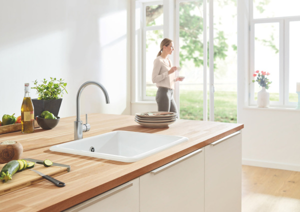 Смеситель для кухни однорычажный Grohe Concetto 32661 DC3 (32661DC3) суперсталь