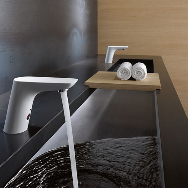 Смеситель для раковины электронный Kludi Balance 5220091