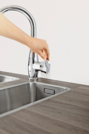 Смеситель однорычажный для кухни Grohe  Parkfield 30215 001 (30215001)