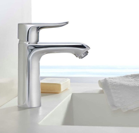 Смеситель для раковины без донного клапана Hansgrohe Metris 31084000 хром
