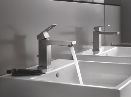 Смеситель для раковины однорычажный Grohe Eurocube 23445 DC0 (23445DC0) суперсталь