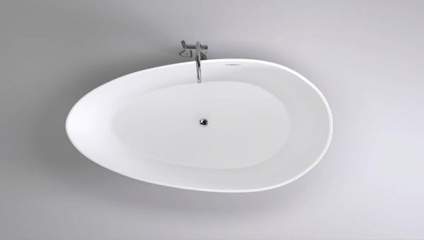 Акриловая ванна Black&White Swan SB106 Акриловая ванна Black&White Swan SB106