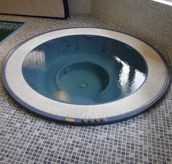 Бассейн Jacuzzi Alimia 944501852