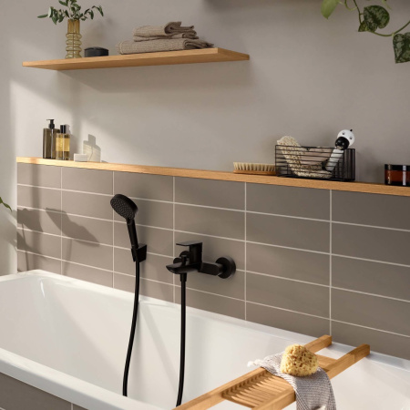 Смеситель для ванны однорычажный Hansgrohe Rebris E 72450670 черный матовый