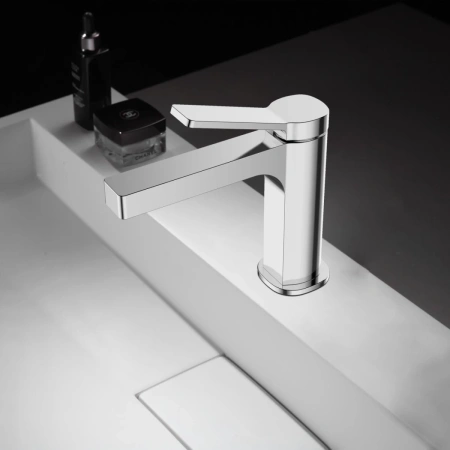 Смеситель для раковины BelBagno Albano ALBANO-LVM-CRM-W0