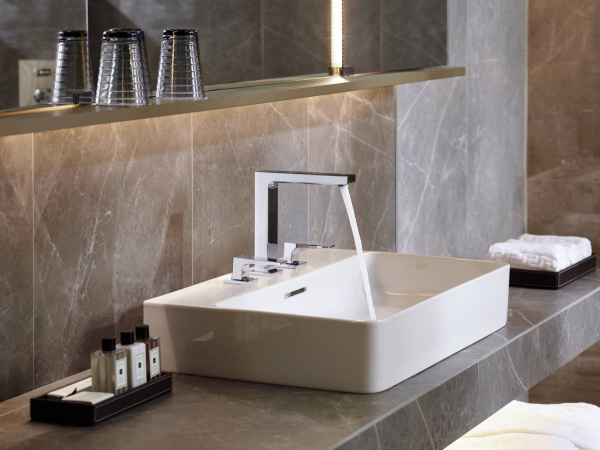 Смеситель для раковины с донным клапаном Hansgrohe Metropol 32515340