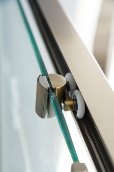 Душевой уголок (140х90) CEZARES GIUBILEO-AH-1-140/90-SCORREVOLE-C-Br