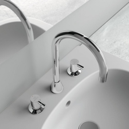Смеситель для раковины Ideal Standard CERALINE BC196AA