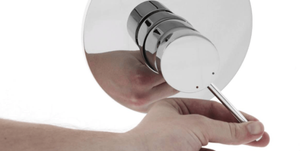 Смеситель однорычажный для душа Grohe Essence New 19286 001 (19286001)