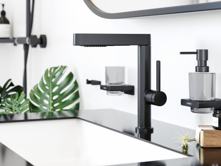 Дозатор для жидкого мыла 200 мл Hansgrohe AddStoris 41745670 черный матовый