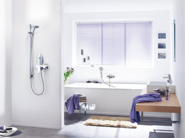 Смеситель для ванны с душевым набором Grohe Eurodisc Cosmopolitan 33395 002 (33395002) хром