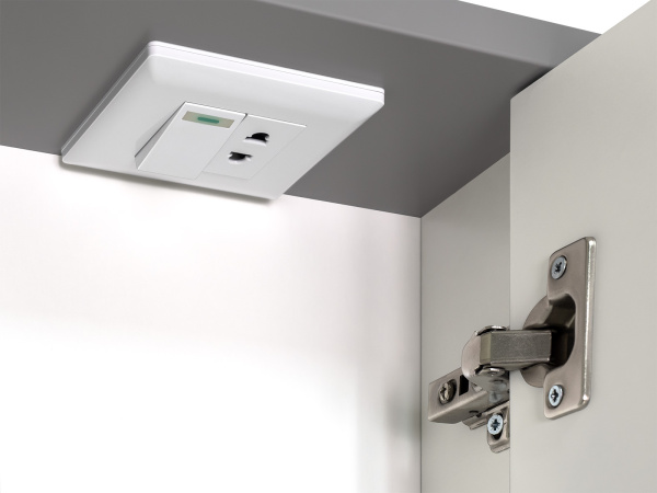 Зеркальный шкаф (78х80) Brevita Balaton 80 правый  BAL-04080-01-01П