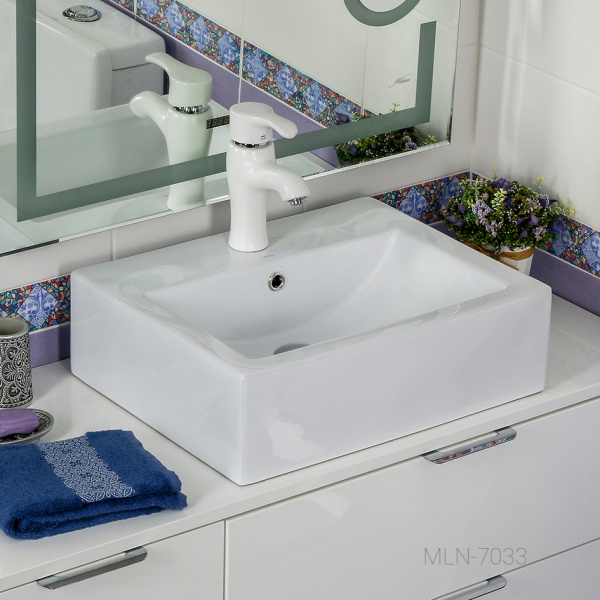 Раковина подвесная (52х41) Melana 7033-805