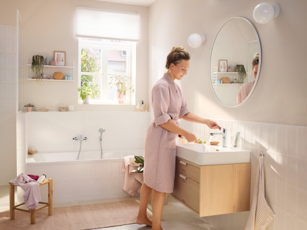 Смеситель для ванны однорычажный 2 режима расхода воды Hansgrohe Rebris S 72443000 хром