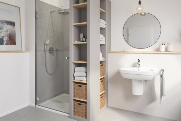 Смеситель однорычажный для ванны Grohe Eurosmart New 24043 002 (24043002) хром Смеситель однорычажный для ванны Grohe Eurosmart New 24043 002 (24043002) хром