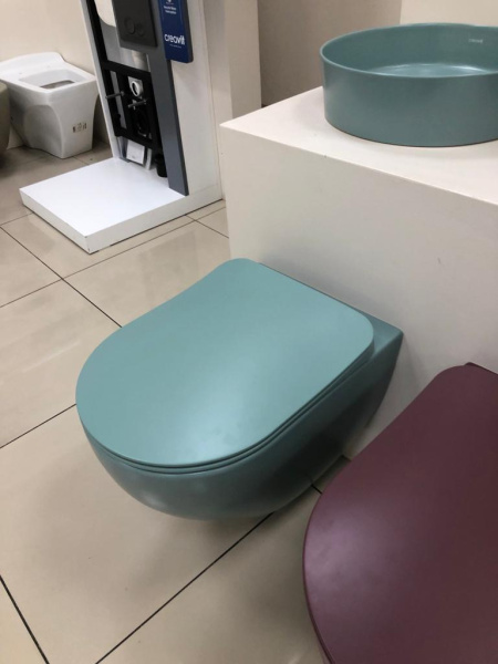 Унитаз подвесной безободковый Creavit Free FE322-11NY00E-0000