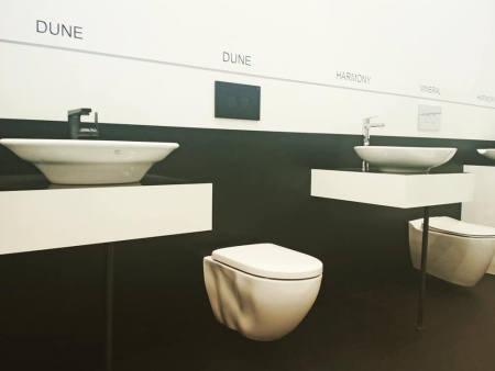 Унитаз подвесной безободковый с функцией биде Bien Dune DNKA052N1VP1W3000