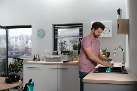 Смеситель для кухни с выдвижным изливом Hansgrohe Focus M42 71801000 хром