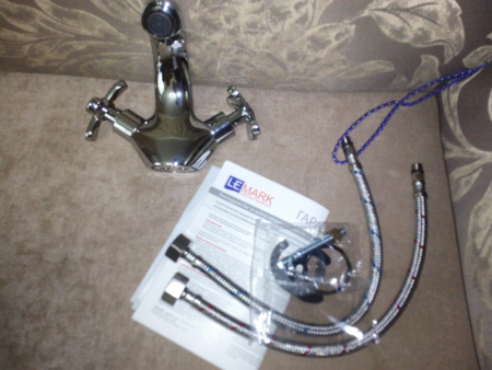 Смеситель для раковины Lemark Partner (LM6546C)