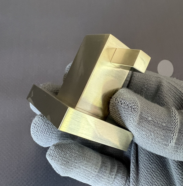 Крючок Timo Selene 17011/17 золото матовое