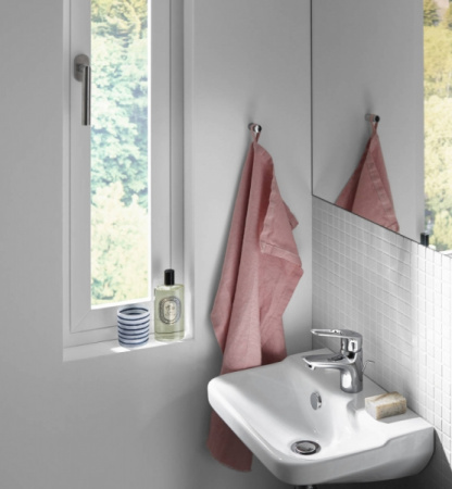 Смеситель для раковины Hansgrohe Novus Loop 100 71081000