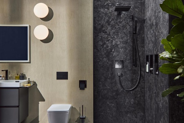 Душевой гарнитур Hansgrohe Pulsify E 1jet EcoSmart+ 24381670 черный матовый