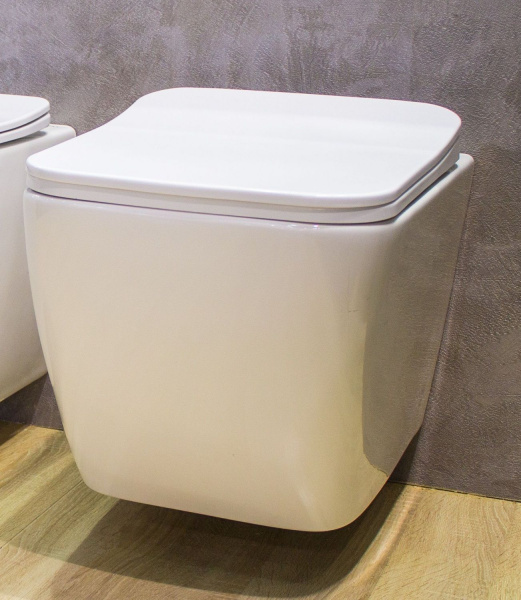 Унитаз подвесной безободковый Art&Max MAXIMA AM010CHR/AM010SC микролифт